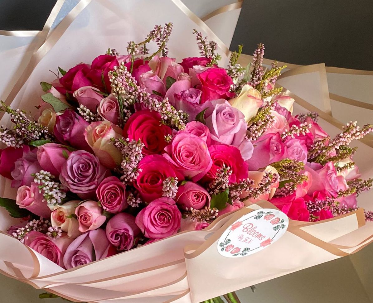 ローズねーさん Bouquets – Blooms By ZN