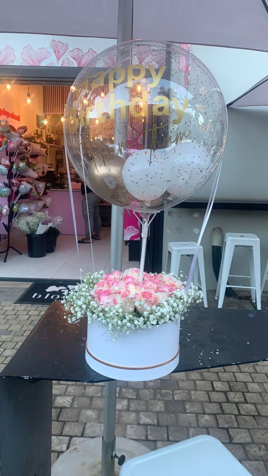 Hot Air Balloon Boxed Roses