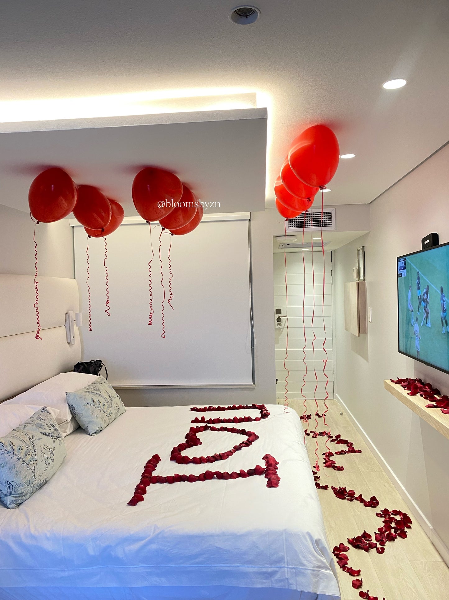 Luxury Room Setup Booking