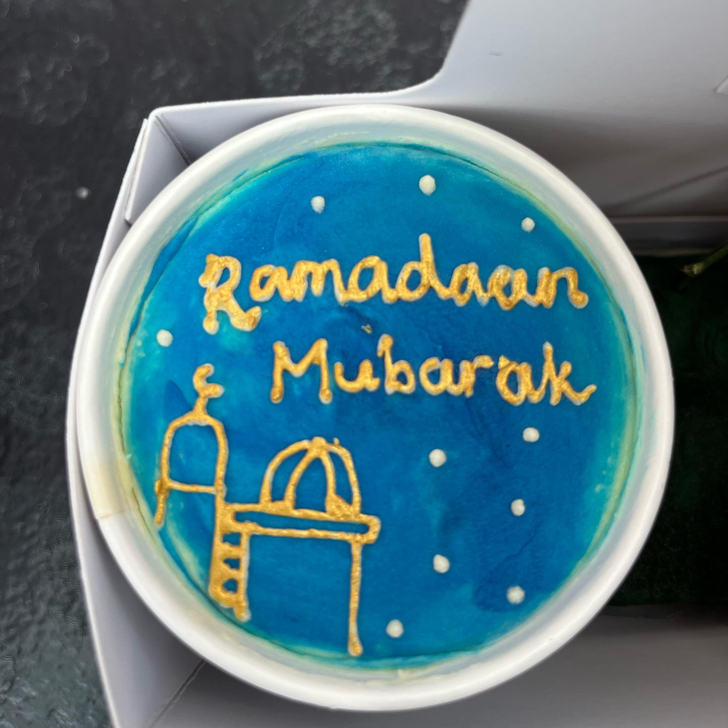 Eid Flower & Cake Bundles