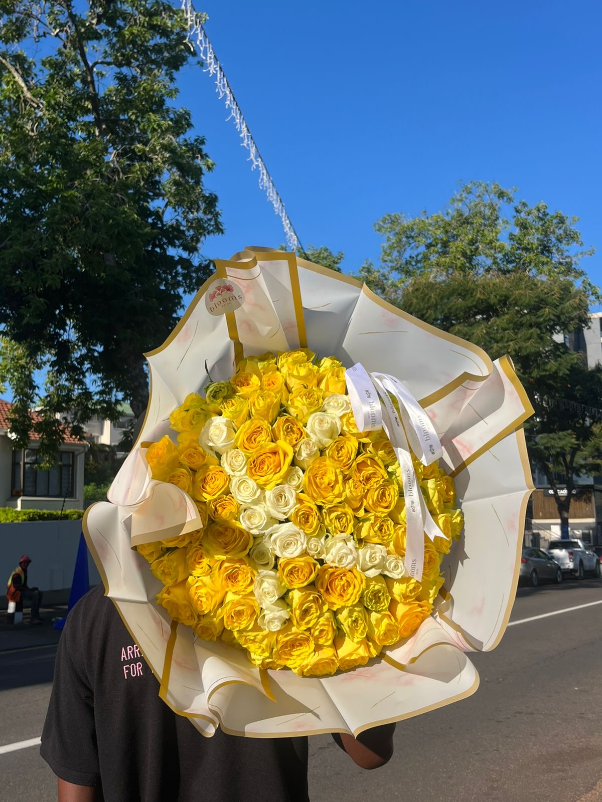100 Roses Initial bouquet